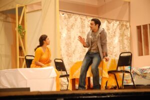1. MNC Play-Bus Itna Sa Khwab 17.3.11-7