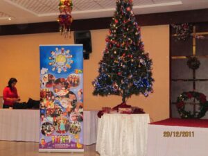 CHRISTMAS KIDS PARTY 20.12.11-2