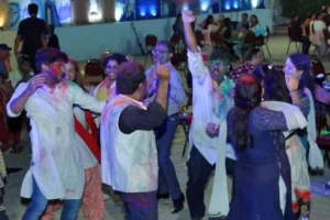 holi-2019-10