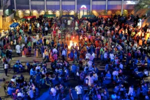 holi-2019-9.9